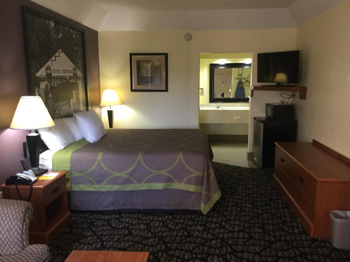 Super 8 By Wyndham Fairfield Tx Hotell Eksteriør bilde